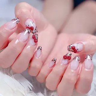 ネイル 鈴木 奈穂子のネイルデザイン
