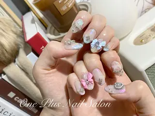 ネイル One Plus Nail Salonのネイルデザイン