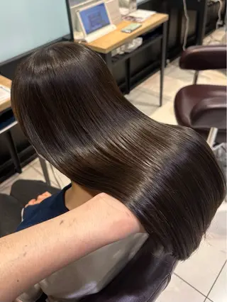 セミロング カラー 髪質改善× ハイライト溝江のヘアスタイル