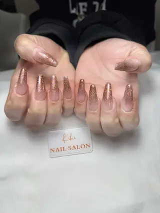 ネイル 💕鈴木ユリ パラジェル/オフ無料のネイルデザイン