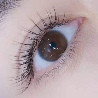 マツエク・マツパ 宮崎 ゆみのネイルデザイン