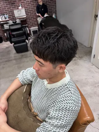 ショート 山野愛子美容室　銀座店所属・tomoメンズ特化 /パーマ/カットのヘアスタイル