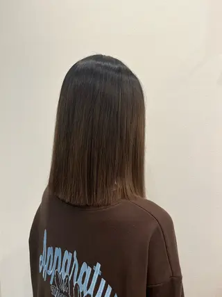 ミディアム topa/高井 菜緒のヘアスタイル