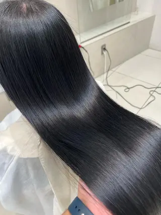 ロング ☃️顔周りレイヤー グレージュSHUTOのヘアスタイル