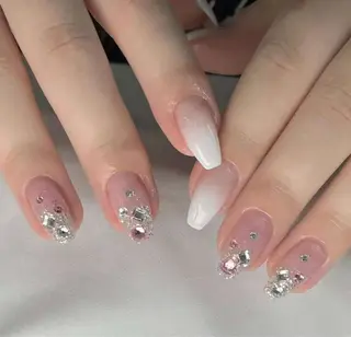 ネイル 相沢 さやかのネイルデザイン