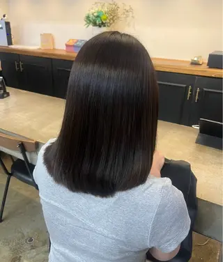 カラー ブリーチカラー×艶 🍨mihoのヘアスタイル