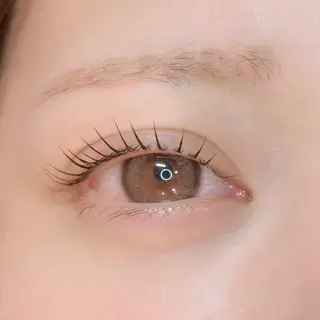 マツエク・マツパ Eyelash salon Kanau 銀座所属・アイラッシュサロン Kanau 銀座店の眉毛・アイブロウイメージ