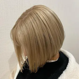 ショート カラー デザインカラー/パー マ🦖外岡咲希🦖のヘアスタイル