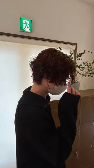 カラー 尾野 碧泉のヘアスタイル