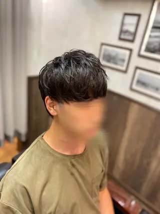 ミディアム メンズ ラヴィニュースタンダードバーバー浜松町店所属・CHIBA RUKIYAのヘアスタイル