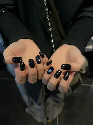 ネイル 🪷福本 亜実　/大阪心斎橋のネイルデザイン