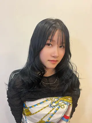 セミロング anon所属・田中 結月のヘアスタイル