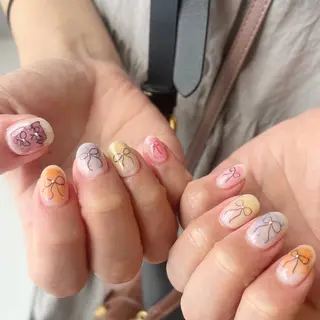 ネイル KARIN LANDHAKATAのネイルデザイン