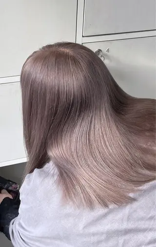セミロング カラー a-o横浜所属・色落ちまでキレイに！ ！女性サロンのヘアスタイル