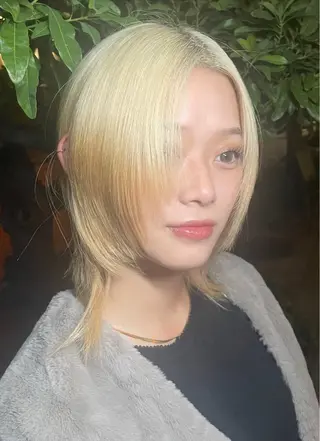 カラー デザインカラー/ハイ トーン/konomiのヘアスタイル