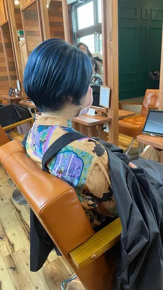 カラー NAO ☆のヘアスタイル