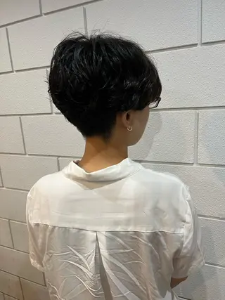 ショート パーマ 小沼采唯👧🏼 海好きオヌちゃんのヘアスタイル