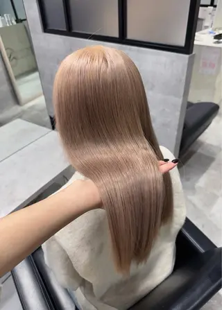 ロング カラー L'wis所属・川浪 ほほみのヘアスタイル