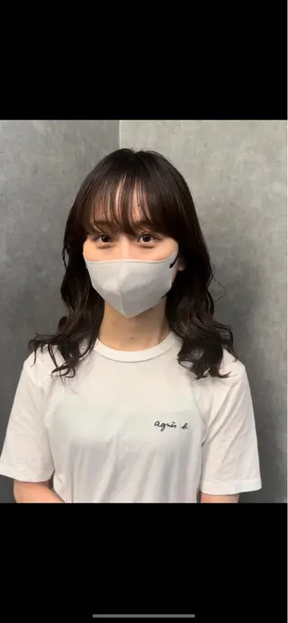 ミディアム 古沢 新のヘアスタイル