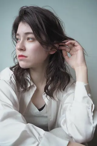 セミロング カラー 【大宮】デザイナー Anne 諳 アンのヘアスタイル