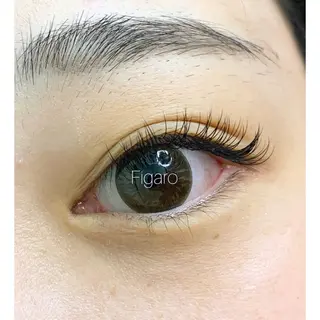 マツエク・マツパ Fumina .のネイルデザイン