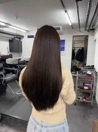 ロング ぱつっとボブ/透明感 カラー/Ayakaのヘアスタイル
