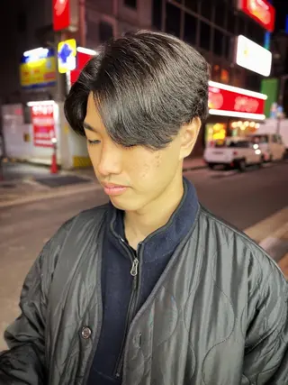 ミディアム 餘野 翔舞のヘアスタイル