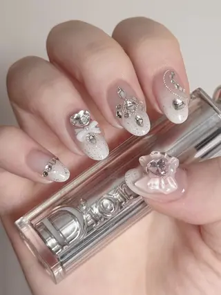 ネイル EE.Nail所属・FuFu.Nail 2️⃣番のネイルデザイン