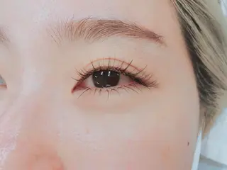 マツエク・マツパ 🤎ベージュカラー 🐶メンズパーマのヘアスタイル