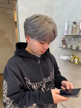 メンズ mahoメンズ/韓国 🦋ハイトーンのヘアスタイル