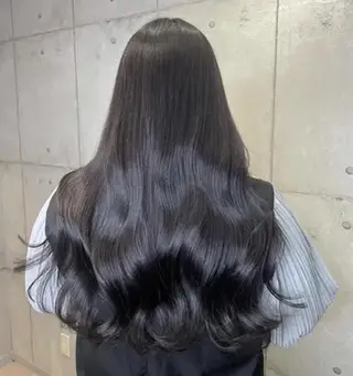 カラー newi 赤羽のヘアスタイル