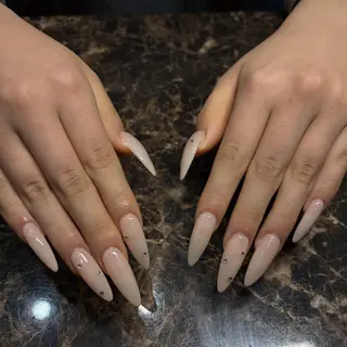 ネイル IROHA NAIL Rinoのネイルデザイン