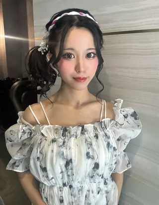 ミディアム 島崎 穂乃香のヘアスタイル