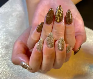 ネイル デコパーツが得意♪ ネイル/眉毛/エステの眉毛・アイブロウイメージ