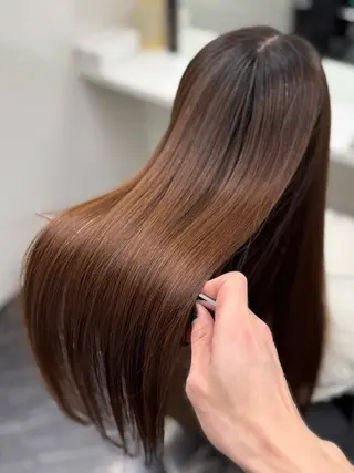 ロング パーマ ブリーチなし Ⅰ 髪質改善カラーのヘアスタイル