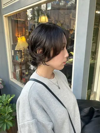 ショート パーマ 清水千優/パーマ/透 明感カラー/メンズのヘアスタイル