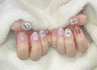 ネイル フルリール 【プライベートサロンのネイルデザイン