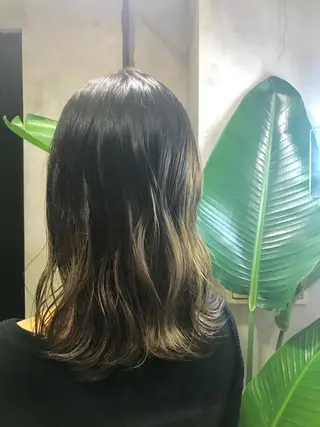 ミディアム E N T E R所属・🌕髪質改善/透明感 @ENTER大名のヘアスタイル