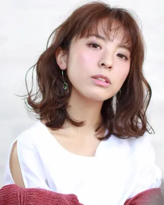 ミディアム "オクムラ タクヤ"のヘアスタイル
