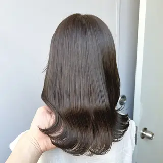 ミディアム カラー ヘアアレンジ 韓国風ベージュ🤎 赤みなし🌿横浜🤎のヘアスタイル
