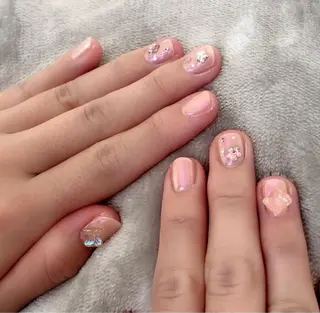 ネイル t. yoshizawaのネイルデザイン