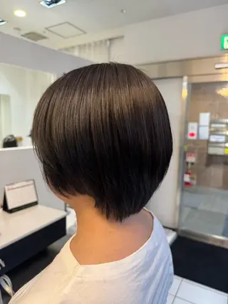 ショート CHIC 蘭のヘアスタイル