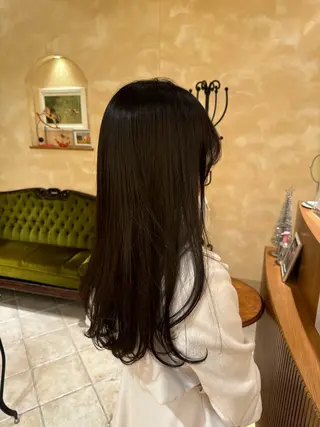 カラー BEAUTRIUM 265所属・北島 菜々美のヘアスタイル