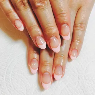 ネイル THECOLORS所属・近貞 莉奈のネイルデザイン