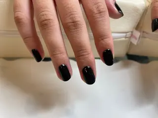 ネイル シンプリーワン 渋谷店🪄MOENAのネイルデザイン