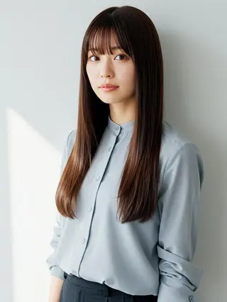 セミロング サラ艶髪が得意/ 新崎CRISTINAのヘアスタイル