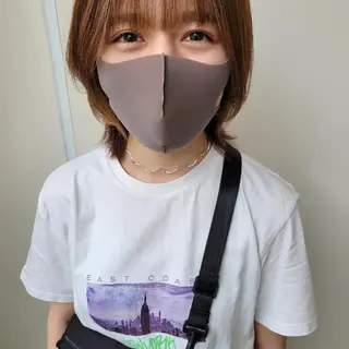 ショート カラー 羽エクステ🩷 🤍まき🤍のヘアスタイル