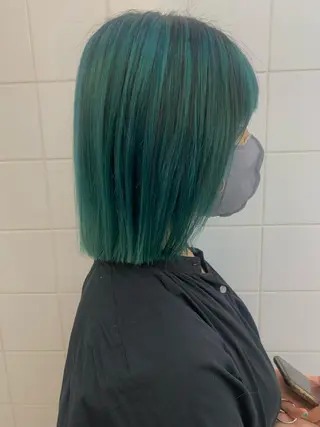 ショート カラー ヘアアレンジ 🧨ブリーチー×ボブ レイヤー💎じゅえるのヘアスタイル