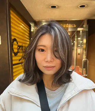 ミディアム カラー ROBIN所属・指名数No.1 /NAOYAのヘアスタイル