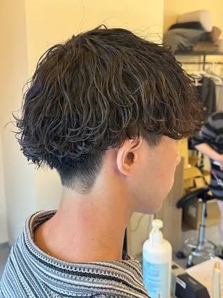 パーマ メンズ amble luxe 伊畑優希のヘアスタイル